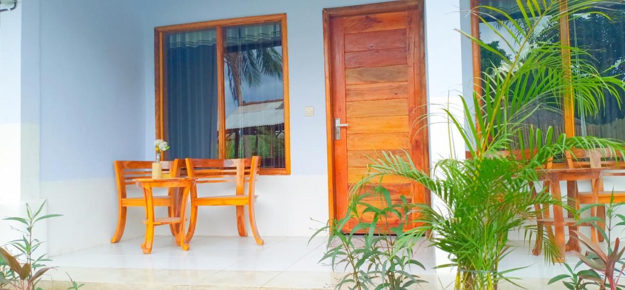 Elisa Homestay Areguling Kuta  Екстер'єр фото