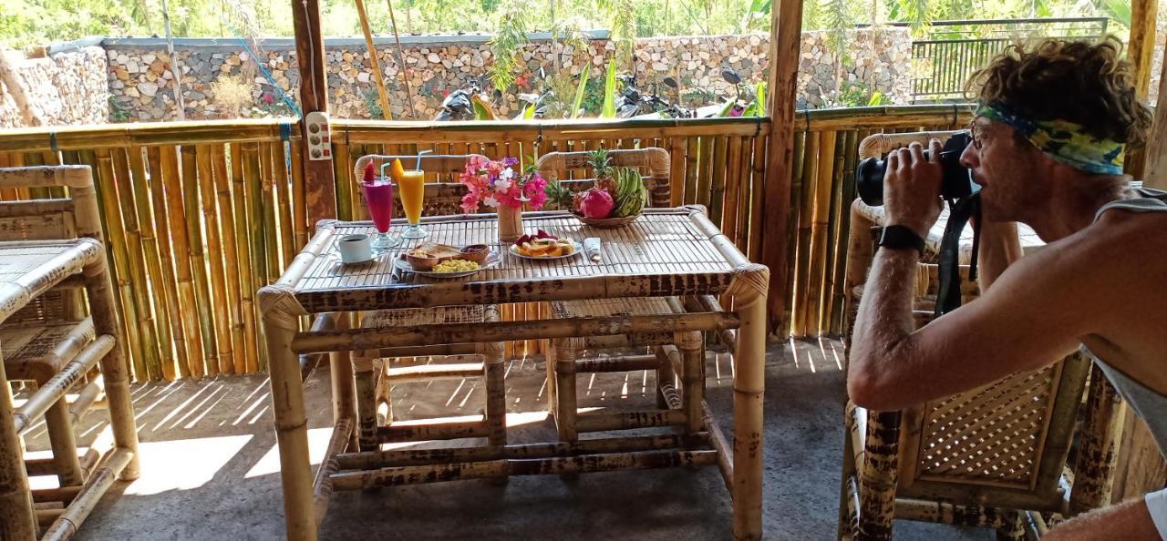 Elisa Homestay Areguling Kuta  Екстер'єр фото